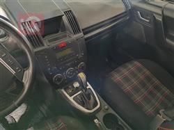 لاند ڕۆڤەر LR2